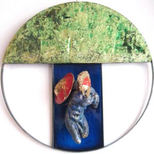 Nik opera unica in terracotta policroma,metallo,cemento,resine,foglia oro,oro terzo fuoco. Cm 60,5 x 21 x h60,3